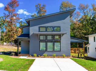 104 Farris Ct, Raleigh, NC 27610