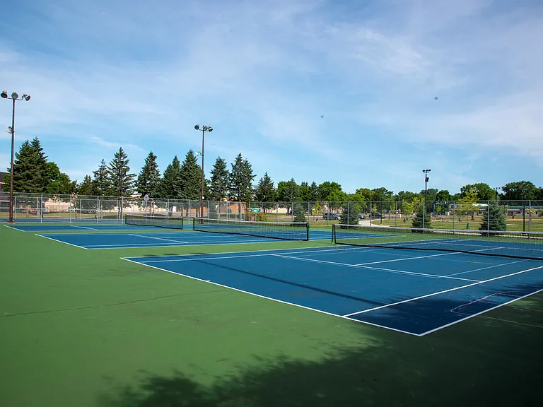 Broadway Park