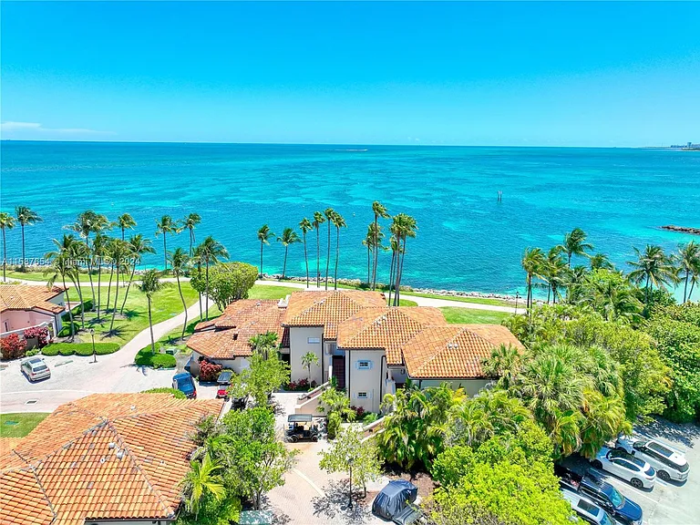 15122 Fisher Island Dr #15122 — Photo 45