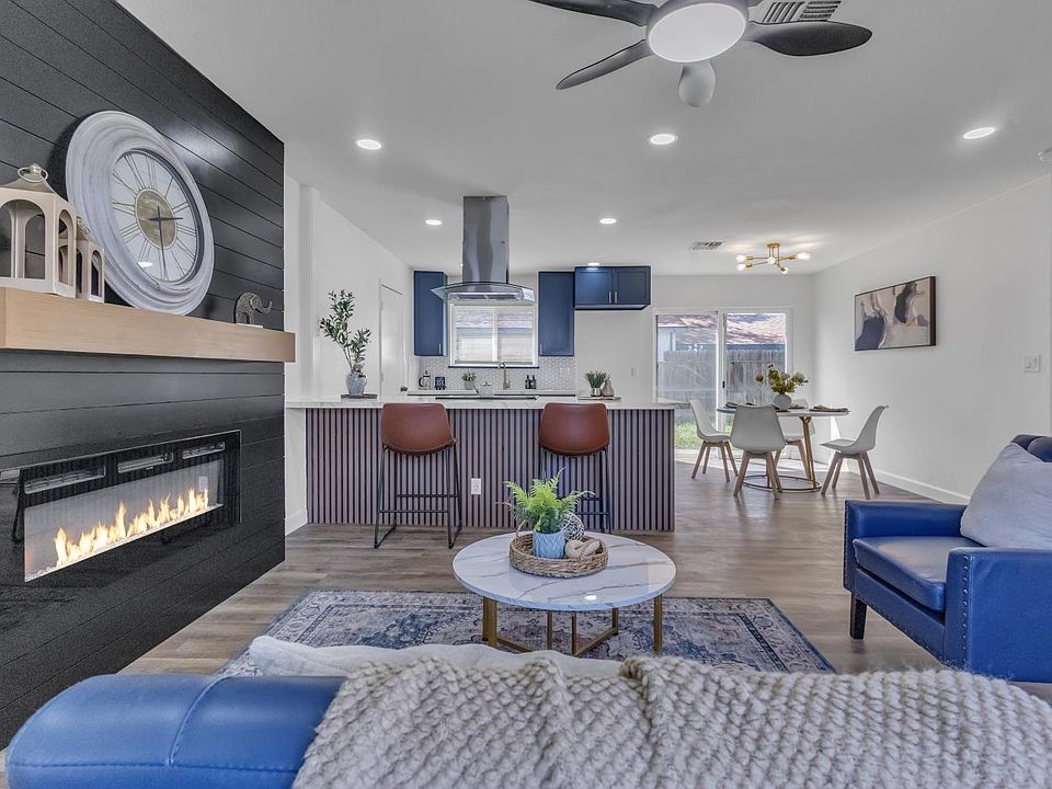 1st image of 8437 Cherbourg Way