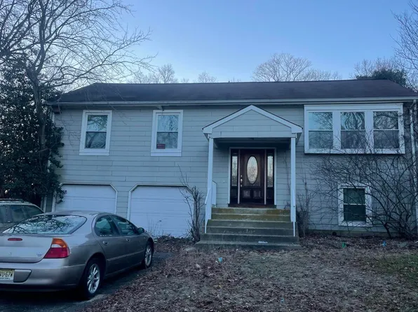 1538 Laguna Lane, Lakewood, NJ 08701