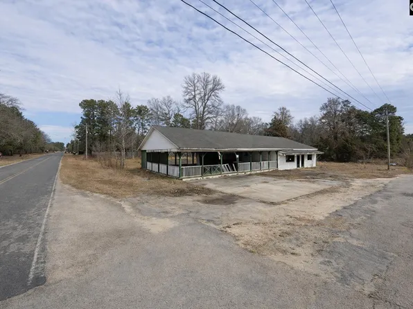 1301 Saint Matthews Rd, Swansea, SC 29160
