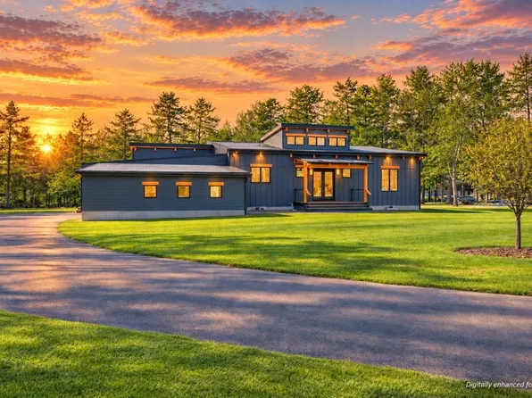 2 Edwards Bridge Rd, Marion, MA 02738