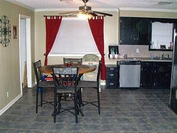 3rd image of 203 Paula Dr