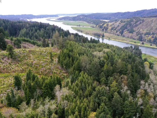 E Sudan Creek Rd #1300, Waldport, OR 97394