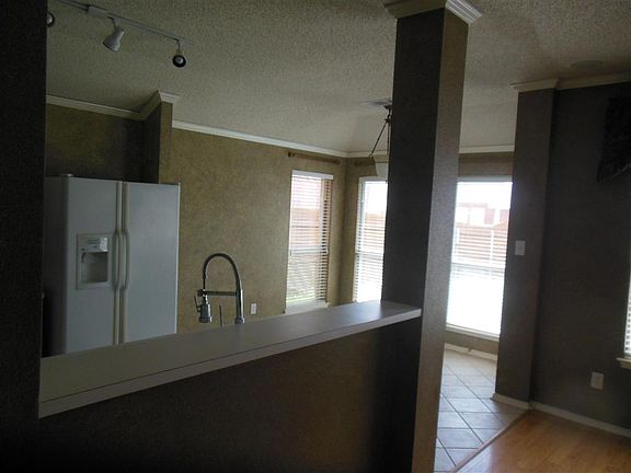 2nd image of 7714 Harbor Dr