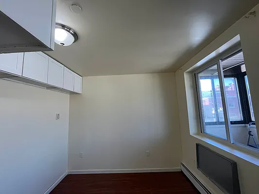 Sold by Homemax Realty Inc. | media 18