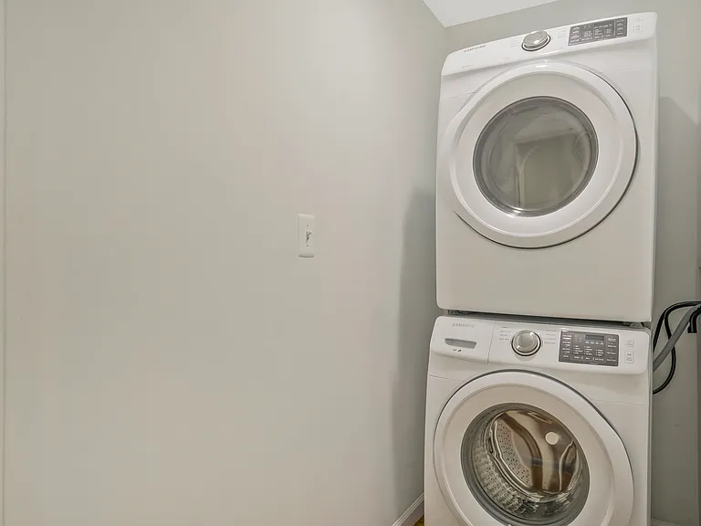 6024 Rixey Dr — Photo 39