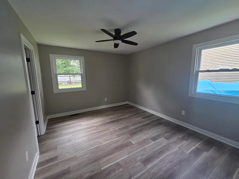 842 Fairview St — Photo 10