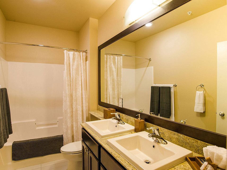 Siena Apartment Homes 6800 Cedar Lake Rd S Saint Louis Park MN Zillow