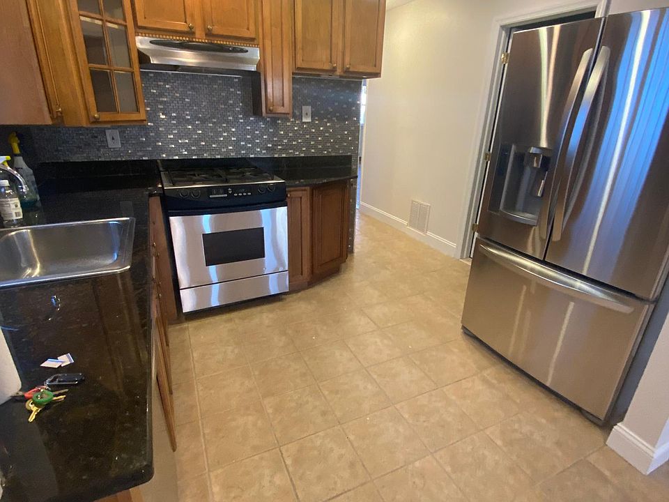 1st image of 7007 Avenue V #1