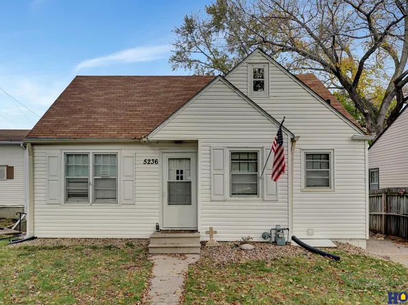 5236 Stockwell St, Lincoln, NE 68506