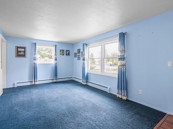 3rd image of 12739 316th Ave NW