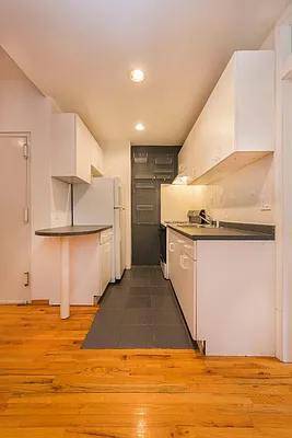 Rented by Keller Williams NYC | media 53