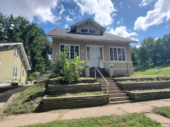 1641 14 1/2 St, Rock Island, IL 61201