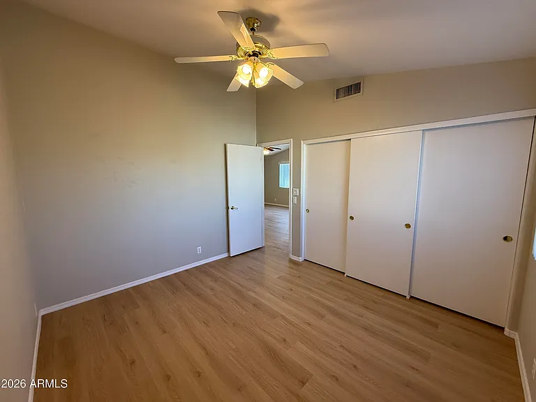 1253 N Spire Ct — Photo 35