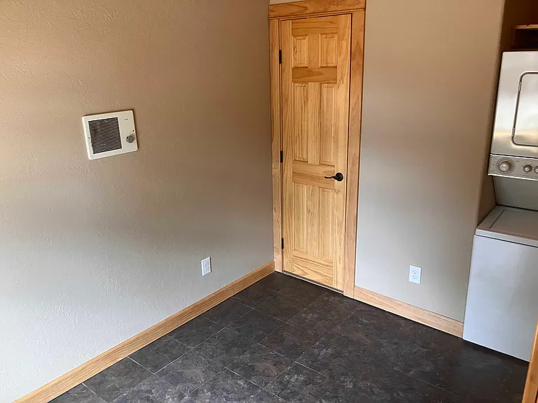 111 E Cottonwood Dr #9 — Photo 4