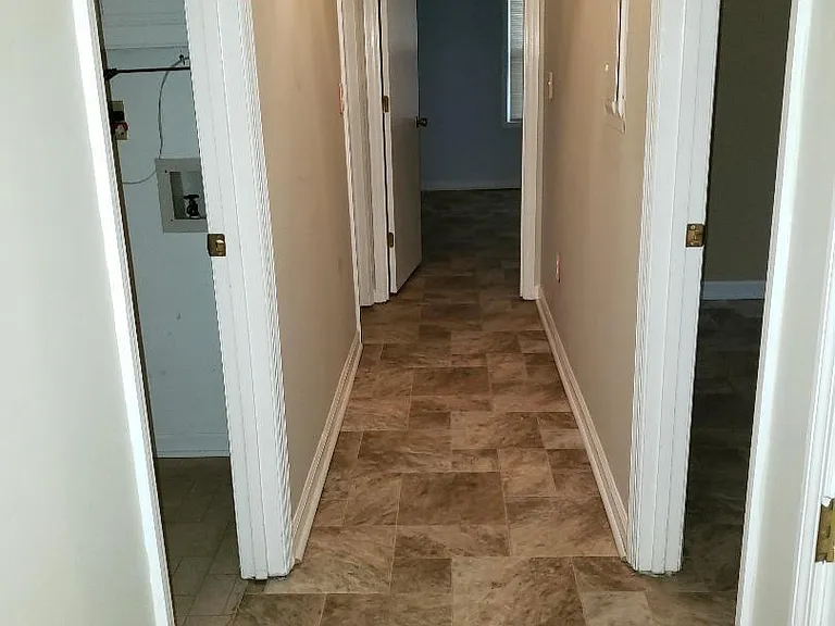 1730 Raoul Wallenberg Blvd — Photo 13