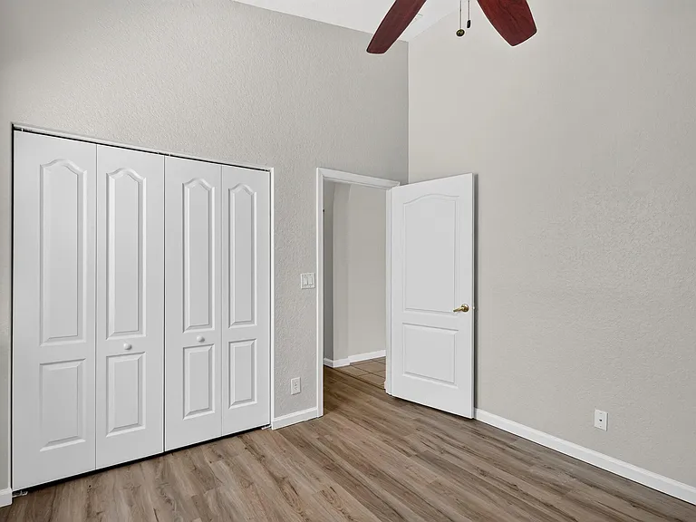 5614 Sunberry Cir — Photo 24
