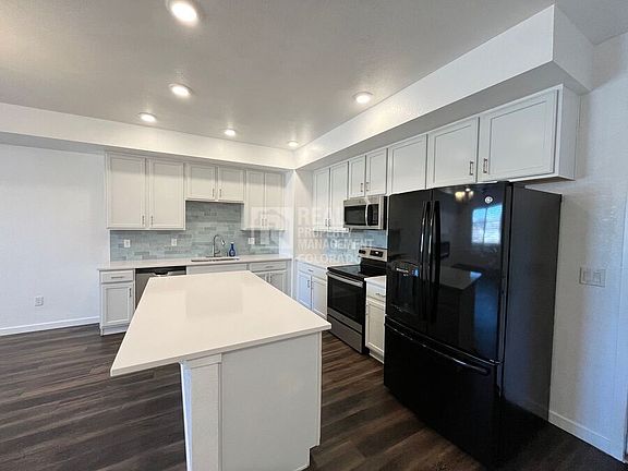 4th image of 811 E 98th Ave #505