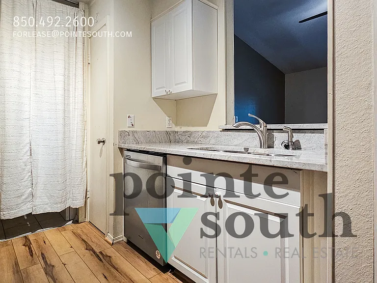 601 E Burgess Rd #E4 — Photo 6