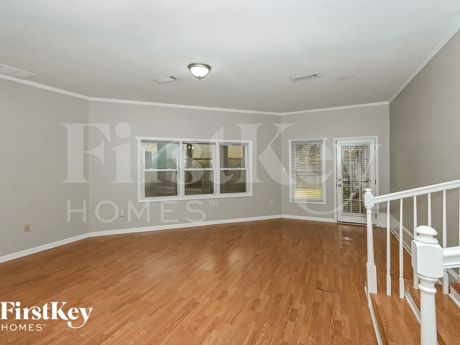 4 bed, 2.5 bath, 2084 sqft, $2,775 — Photo 2