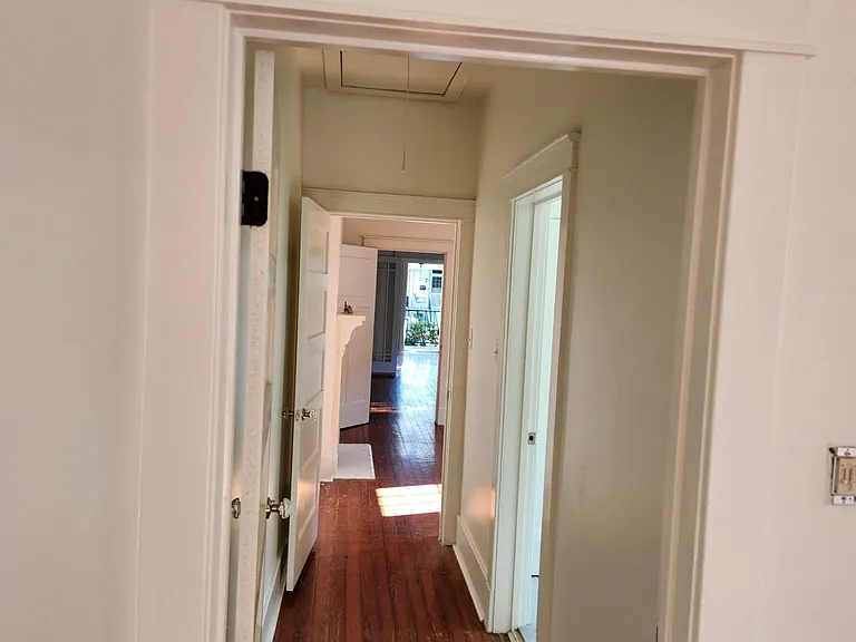 630 Amelia St — Photo 9