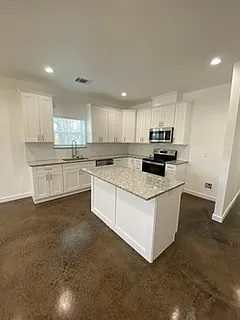 104 E Forest Ave — Photo 19
