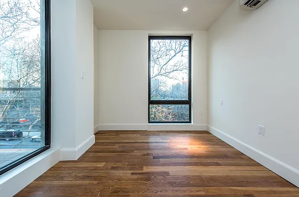 Rented by Nooklyn NYC LLC | media 28