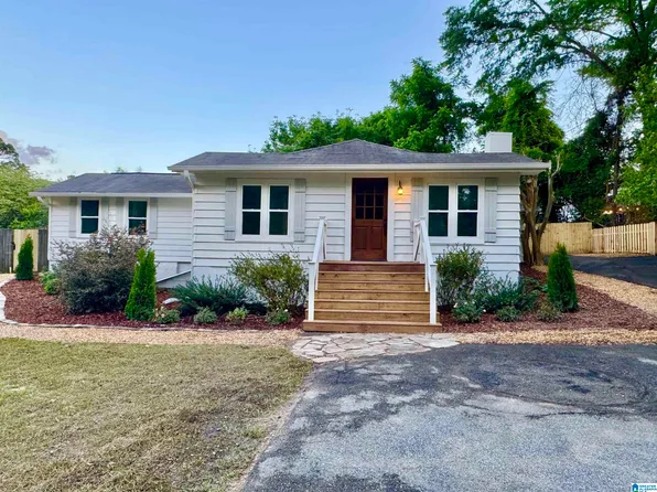 2973 Green Valley Rd, Birmingham, AL 35243