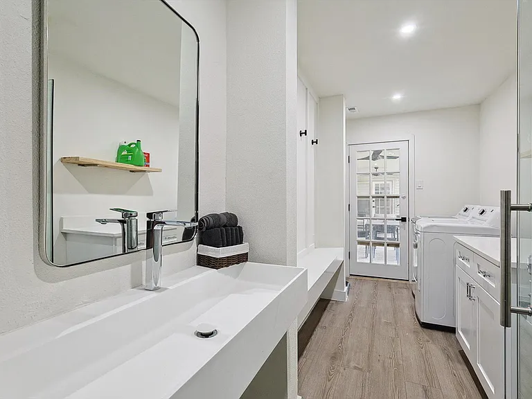 1208 Mayleaf Dr — Photo 25