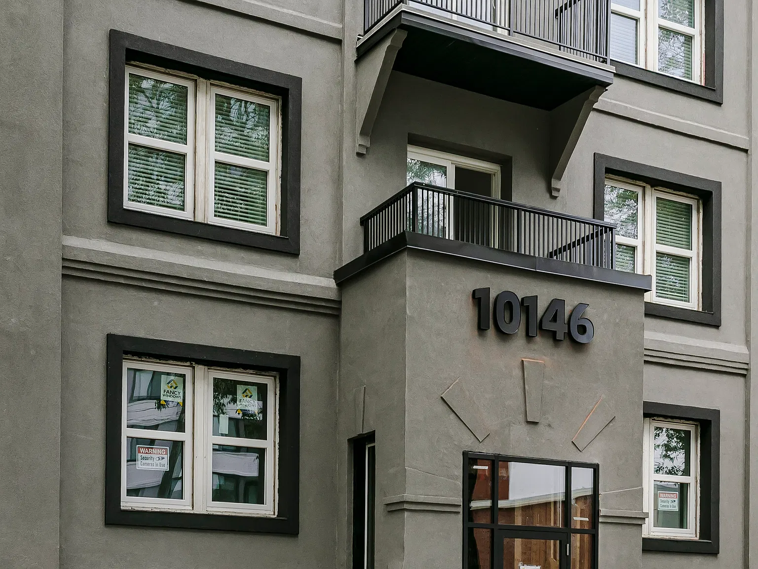 The Derwas Apartments — Photo 2