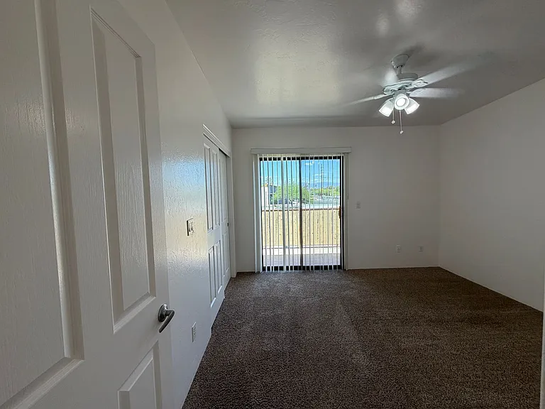 Hedrick1741 — Photo 30