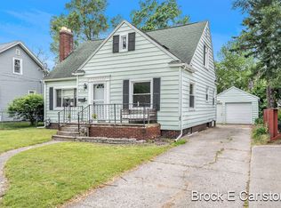 2945 Roosevelt Rd, Muskegon, MI 49441