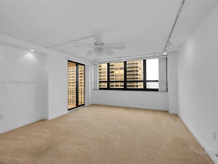 2 Grove Isle Dr #B907 — Photo 25