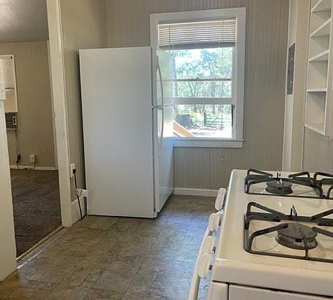 4th image of 24145 Tokayana Way #3