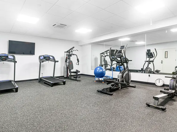 309 Ocean Parkway image 11 of 13