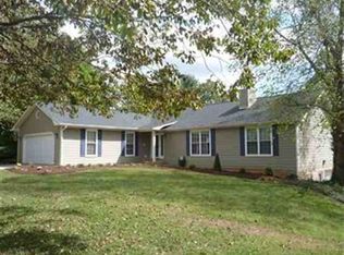 1133 Hazelwood Cir, Morristown, TN 37814