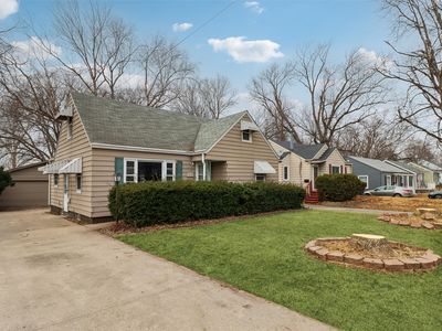 1314 57th St, Des Moines, IA, 50311