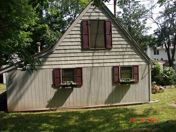 Exterior - view from Side