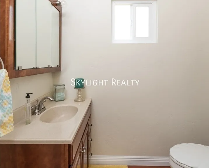 3843 Riviera Dr — Photo 25