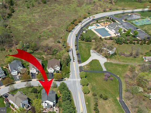 4th image of 1334 Garman Dr