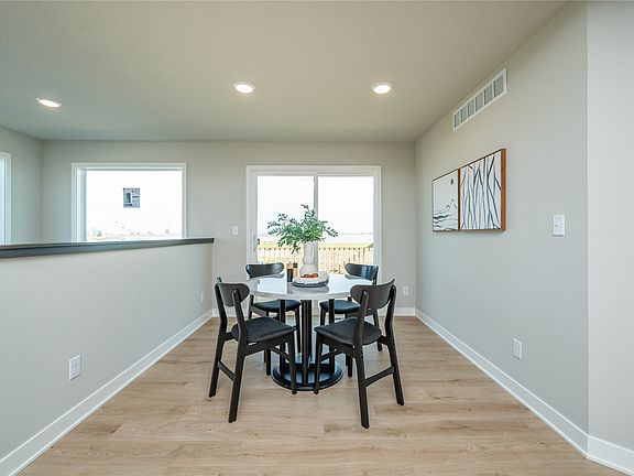 5th image of 3501 SE Bannister Dr