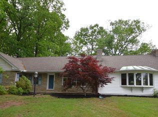 146 S Schultz Rd, Telford, PA 18969