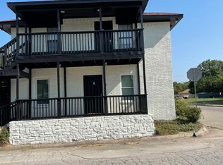 1029 E Hickory St UNIT D, Denton, TX 76205