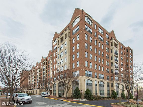 2nd image of 485 Harbor Side St APT 708