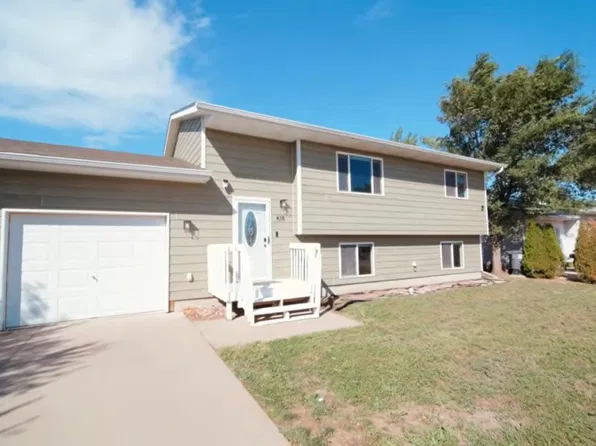 618 Stealth Ln, Box Elder, SD 57719