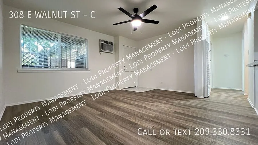 Remodeled 2 Bedroom Apartment — Photo 3