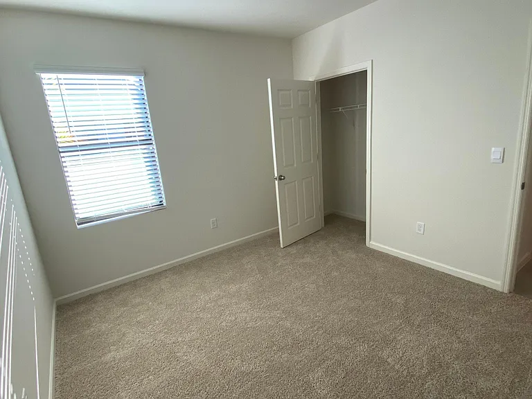 822 Remington Green Dr SE — Photo 14