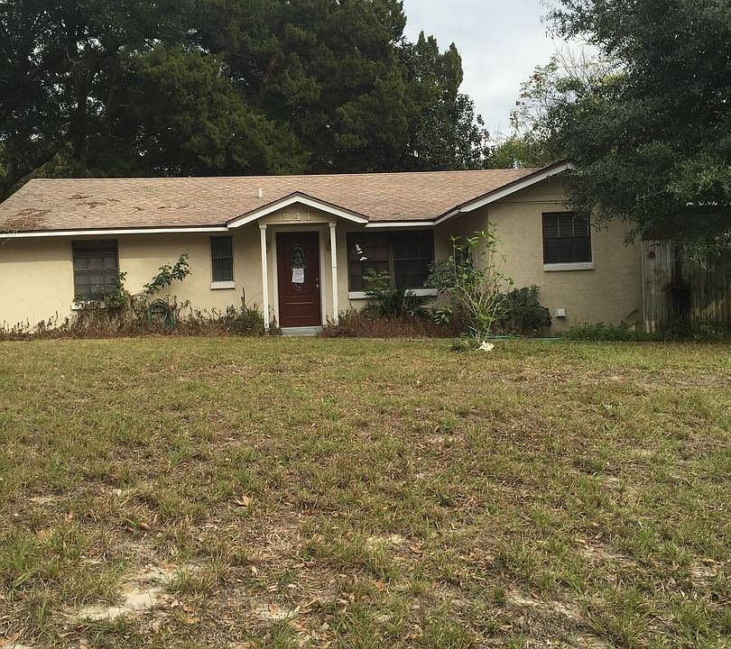 1st image of 241 Agua Vista St